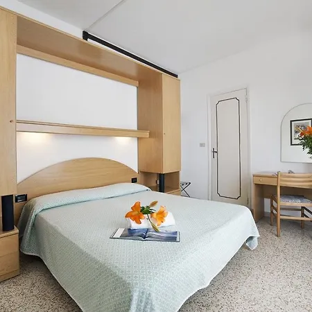 London Hotel